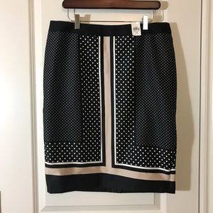 NWT Ann Taylor Black Pencil Skirt - tan & white